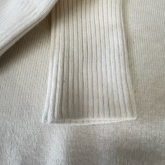 NWT Express White Knit Long Sleeve Fitted Pullover Top Sweater - Picture 8 of 11